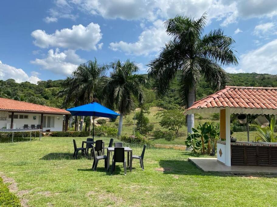 Finca Campestre Con Hermosa Vista Анапоима Екстериор снимка