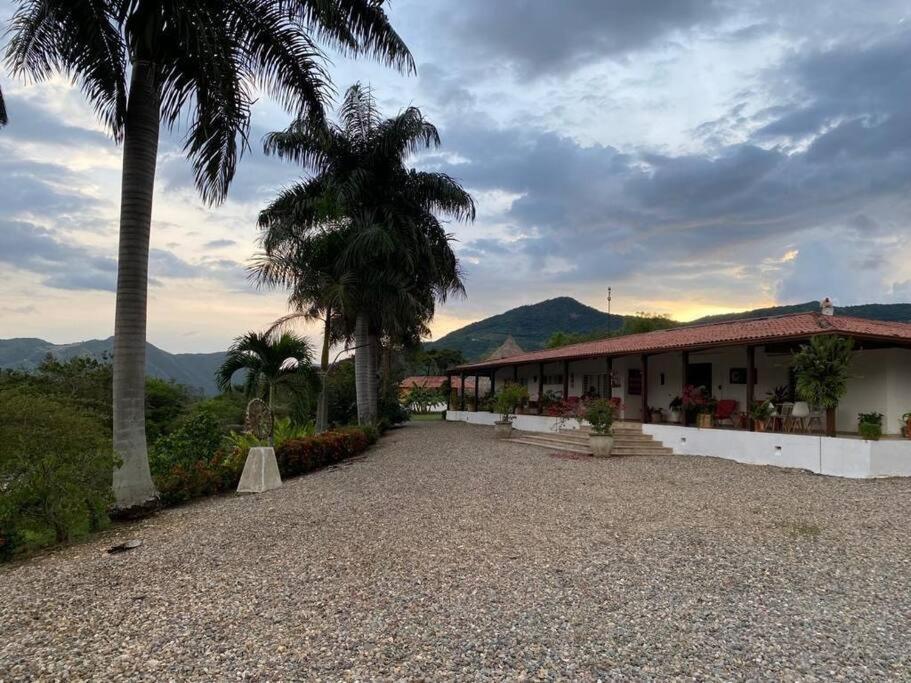 Finca Campestre Con Hermosa Vista Анапоима Екстериор снимка